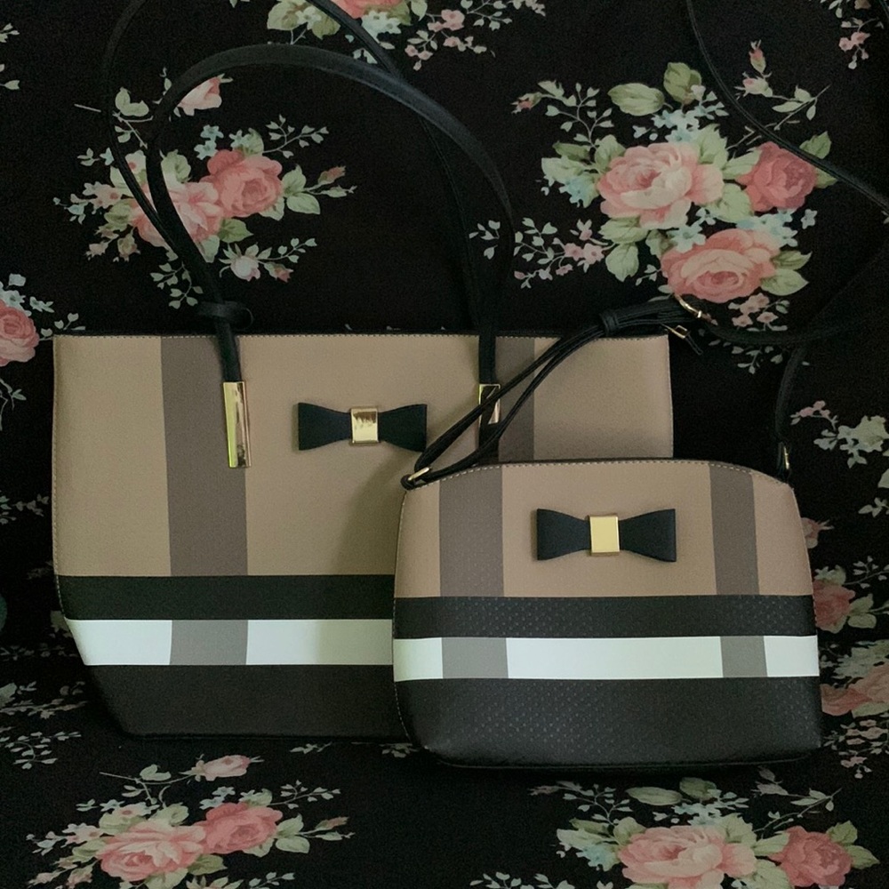Cute purse set